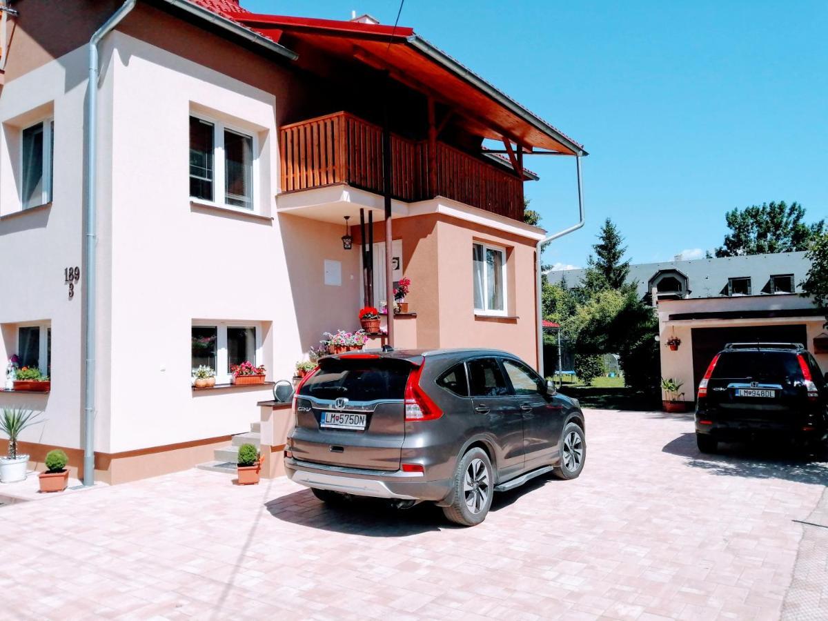 Apartman Paula -Dovolenka Pri Aquaparku Липтовски-Микулаш Экстерьер фото